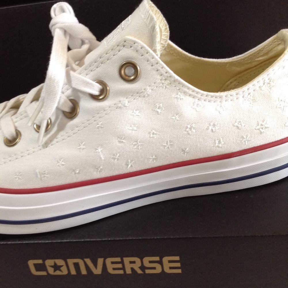 🎉New Converse All🌟Star Sneakers🎉Last Pair🎉 - Picture 7 of 8